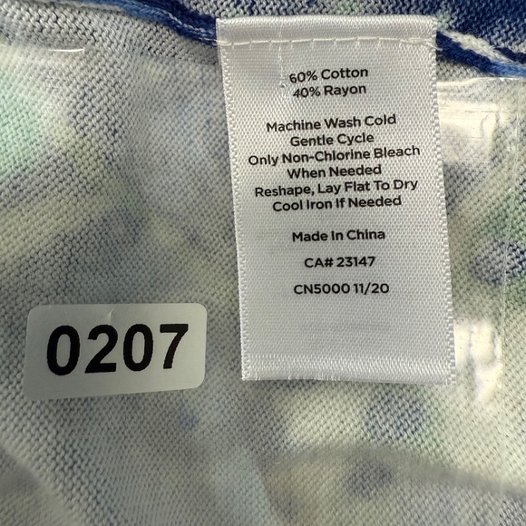 Talbots 3/4 Sleeve Paisley Print Button Down Cardigan Sweater Size L - Picture 8 of 8